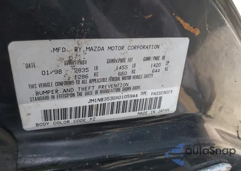 1999 Mazda Mx-5 Miata Leather Pkg/Popular Equipment Pkg/Sports Pkg/Touring Pkg z USA, uszkodzony, nr VIN JM1NB3530X0105944